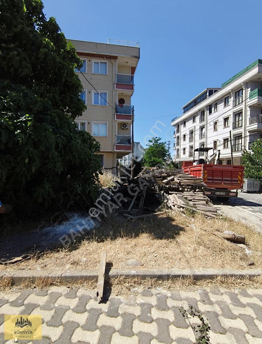 Sancaktepe Samandıra Ortadağda Kiralık 315m2 Arsa