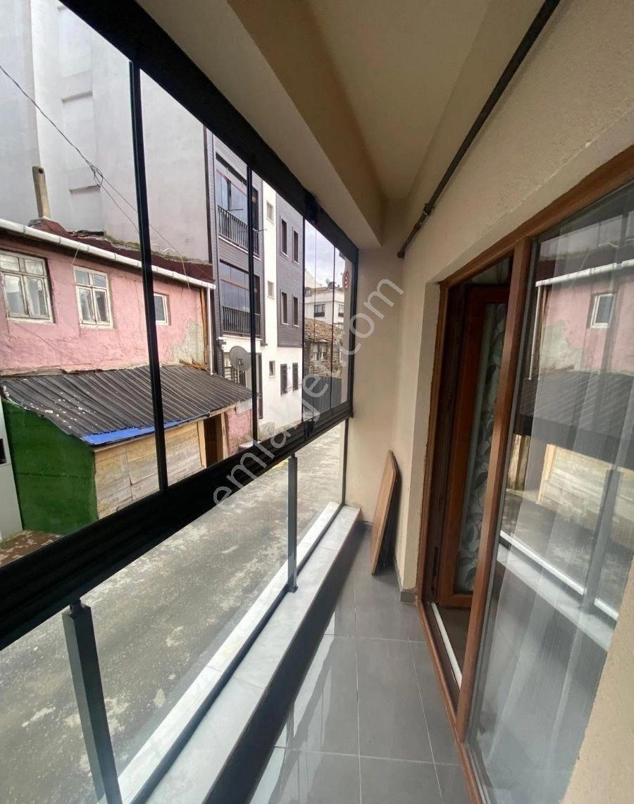 Kemerburgaz Merkezde 1+1 Balkonlu Kapalı Mutfaklı 40 M2 Net - Görsel 10
