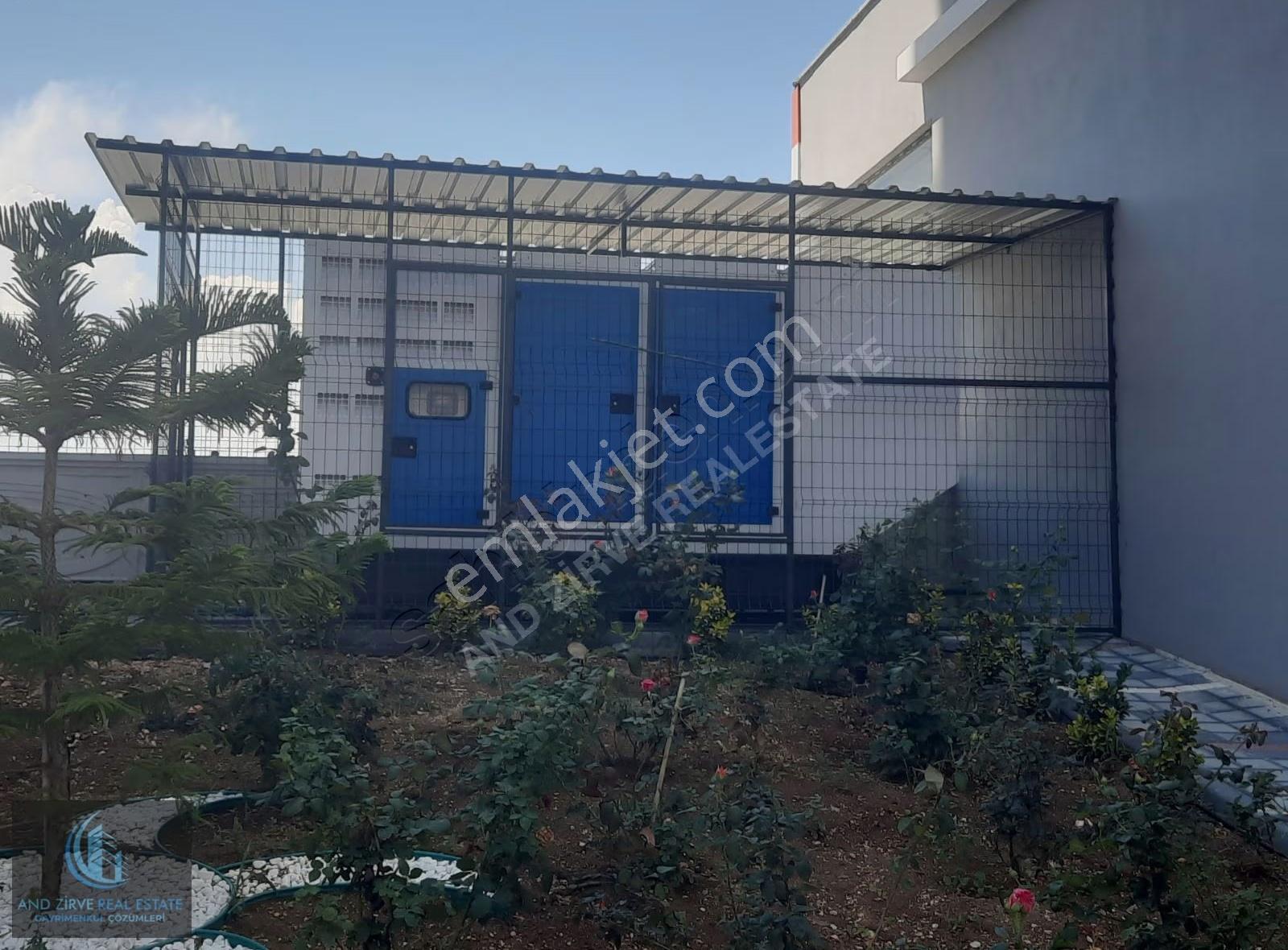 Mersin Tece'de Havuzlu Sitede Denize Yürüme Mesafesinde 1+1 - Görsel 15