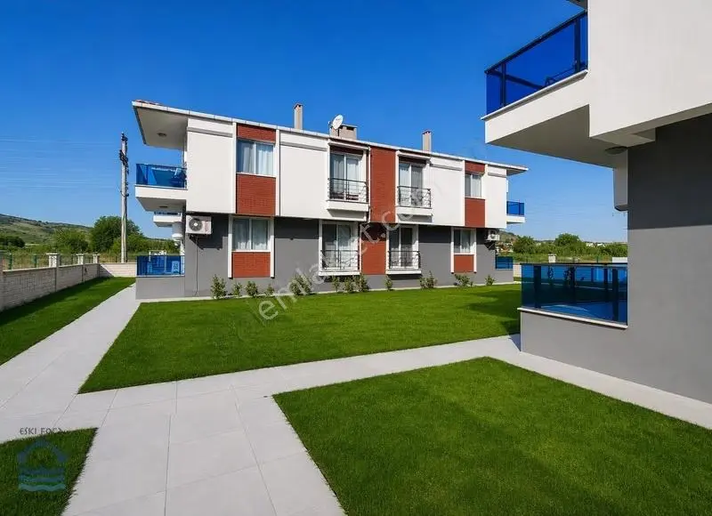Eski Foça Bağarasında Kiralık 1+1 Daire - Merkezi Konum - Görsel 4