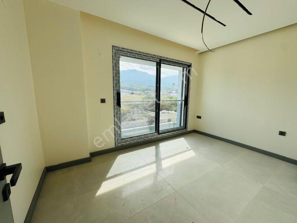 Kuşadasında Plaja Çok Yakın Özel Havuzlu Sıfır Villa - Görsel 25