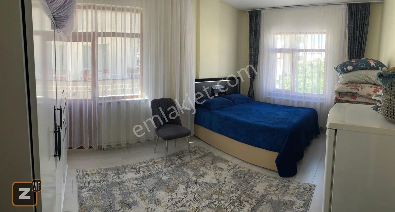 Yeni Mallalle'de Satılık 3+1 Kombi Isıtmalı Daire - Görsel 7