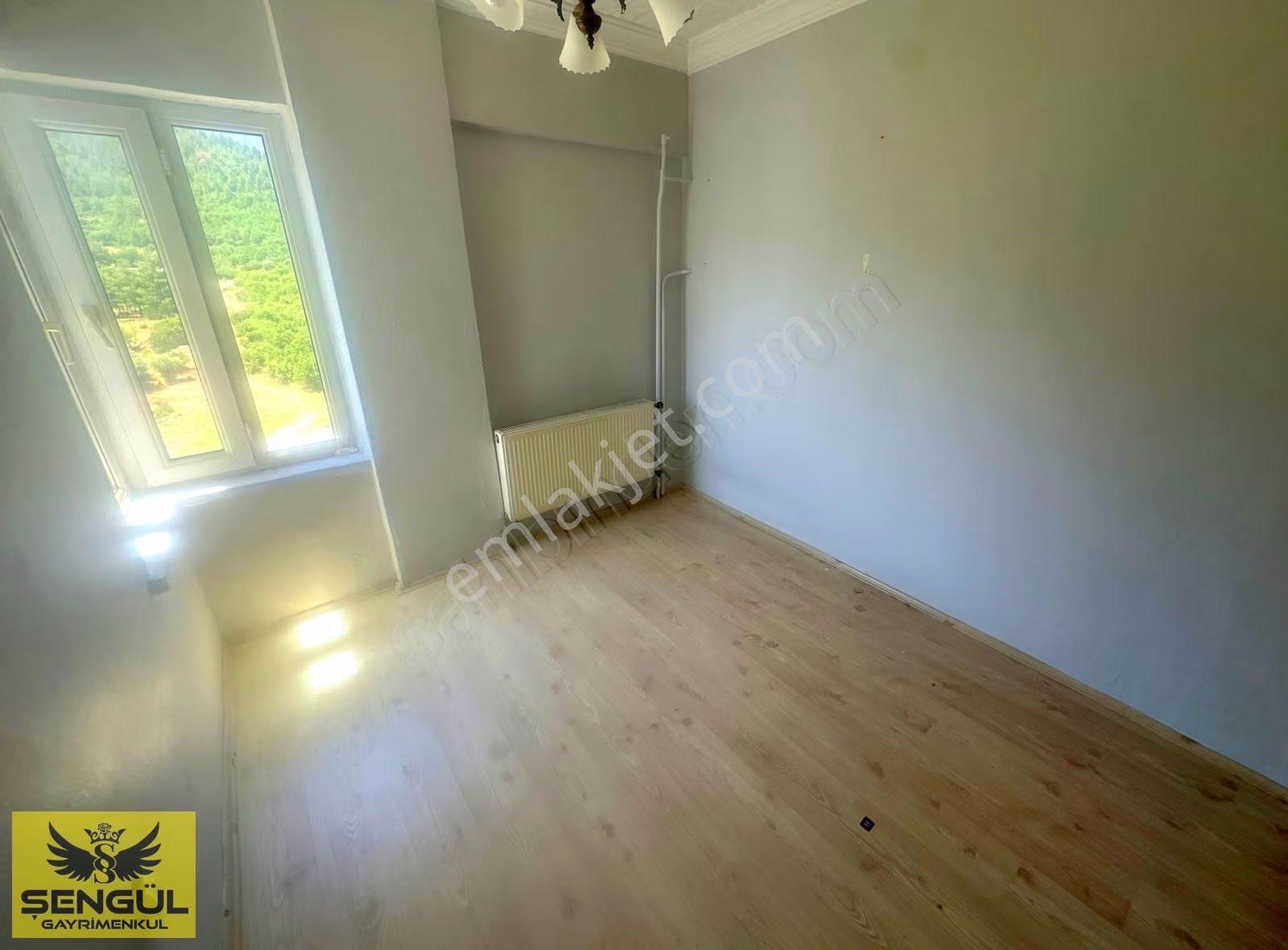 Şengül Gayrimenkul'den Yenişehirde Dağ Manzaralı Kiralık 3+1 - Görsel 16