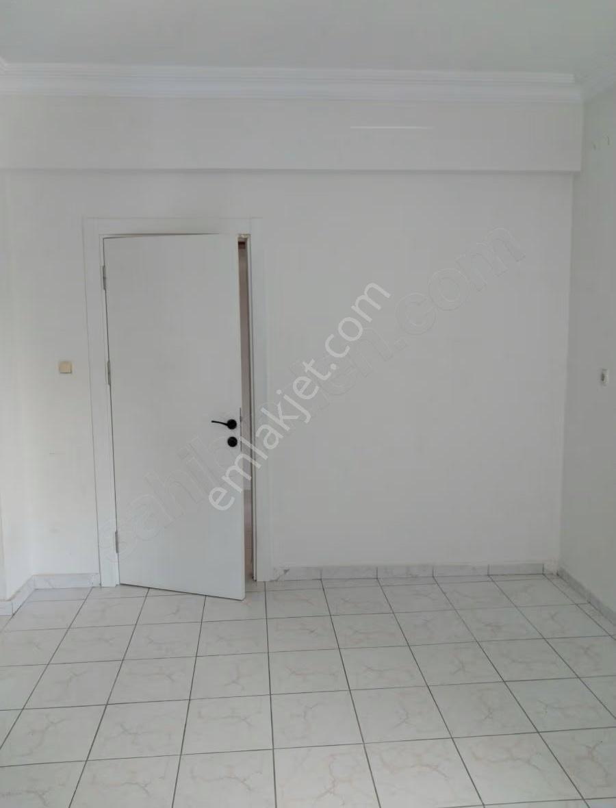 Yeşilbahçede Kiralık Daire - Görsel 14