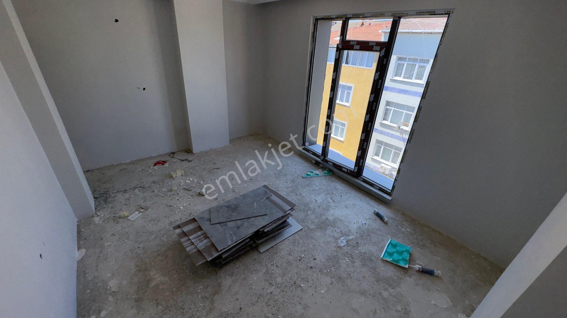 Zafer Yapı Gayrimenkulden Satılık Ortakat Daireler 2+1 90m2 İstanbul Sultangazi Cebeci Mah. - Görsel 4