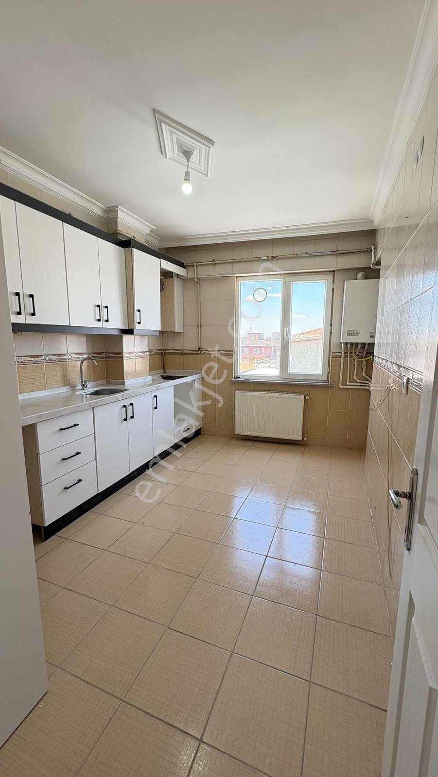 Adres'den Şeyhsinan Mah 2+1 15 Yaşında Satılık Daire - Görsel 2