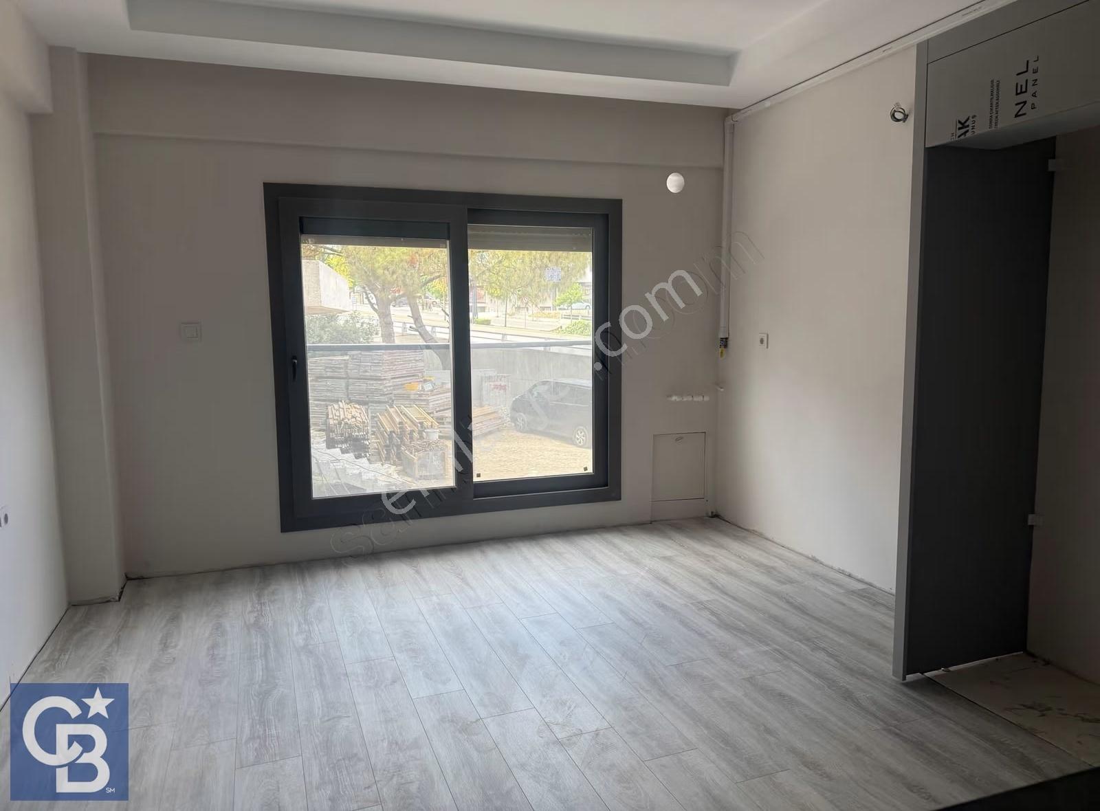 Aliağa Merkezde 1+1 Satılık Fırsat Daire - Görsel 14