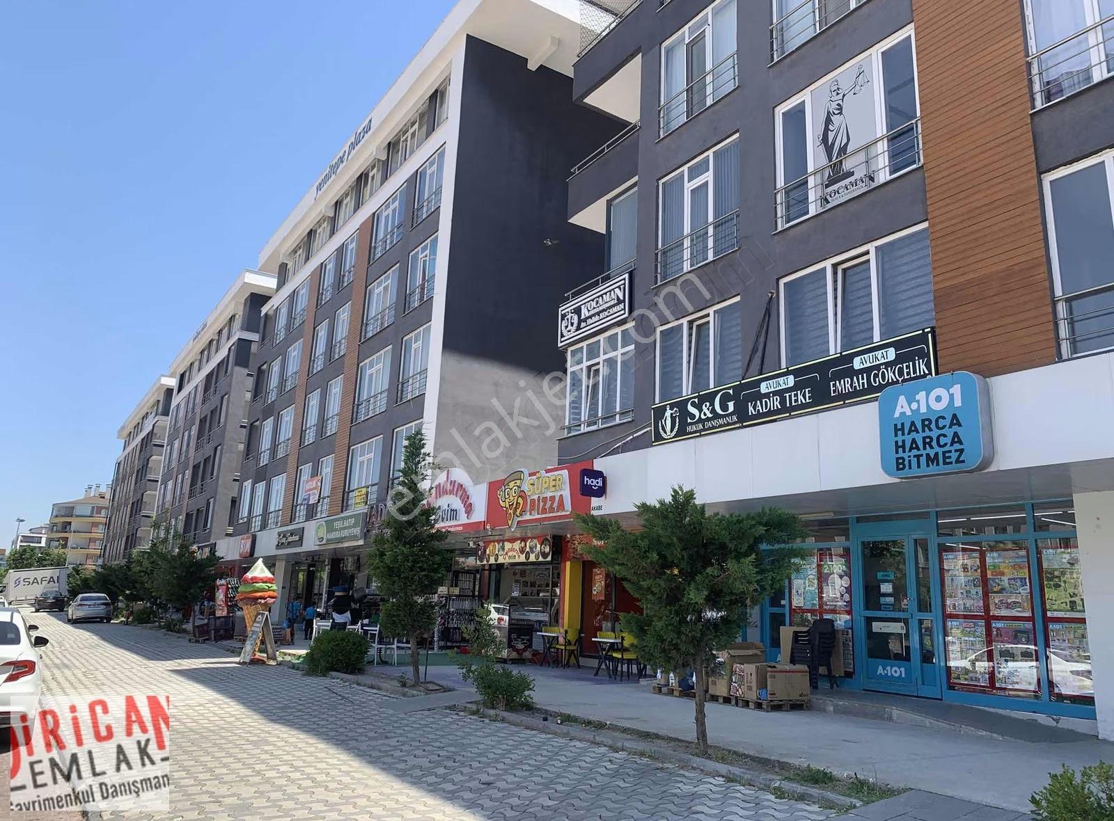 Şehir Hastanesi Kto Üniversite Civ.1+1 Stüdyo Ön Cepheli