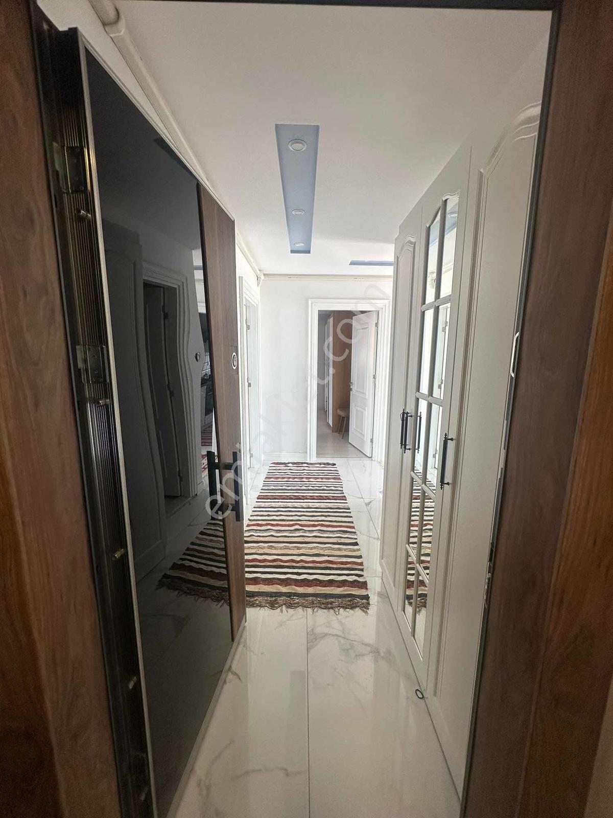 Çınarlı Mah Bulvar Üzeri 2+1 Teraslı Satılık İskanlı Daire - Görsel 12