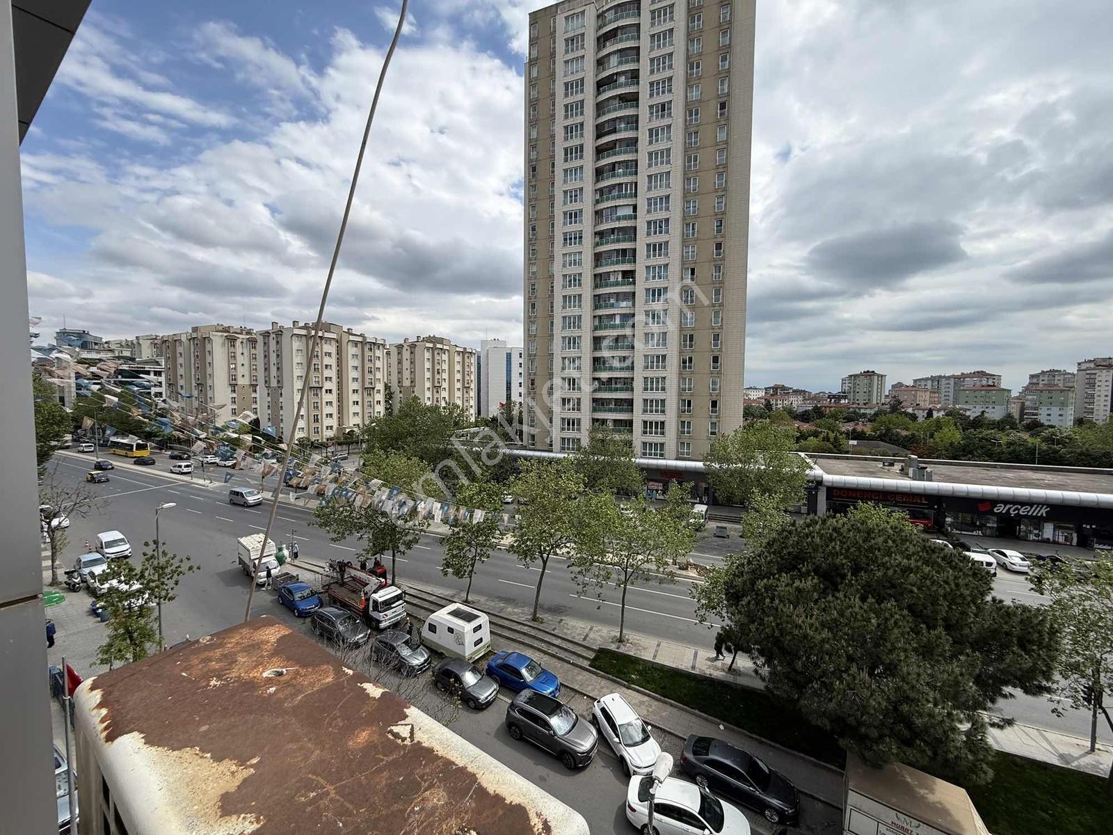 Ataşehir Küçükbakkalköy Mah.ana Cadde Üstü 100 M2 4 Kat - Görsel 25
