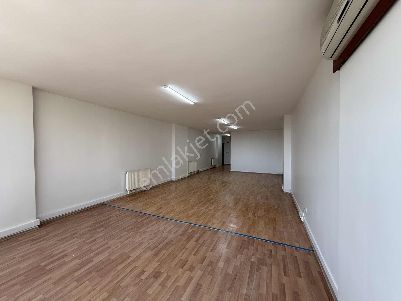 Ataşehir Küçükbakkalköy Mah.ana Cadde Üstü 100 M2 4 Kat - Görsel 3