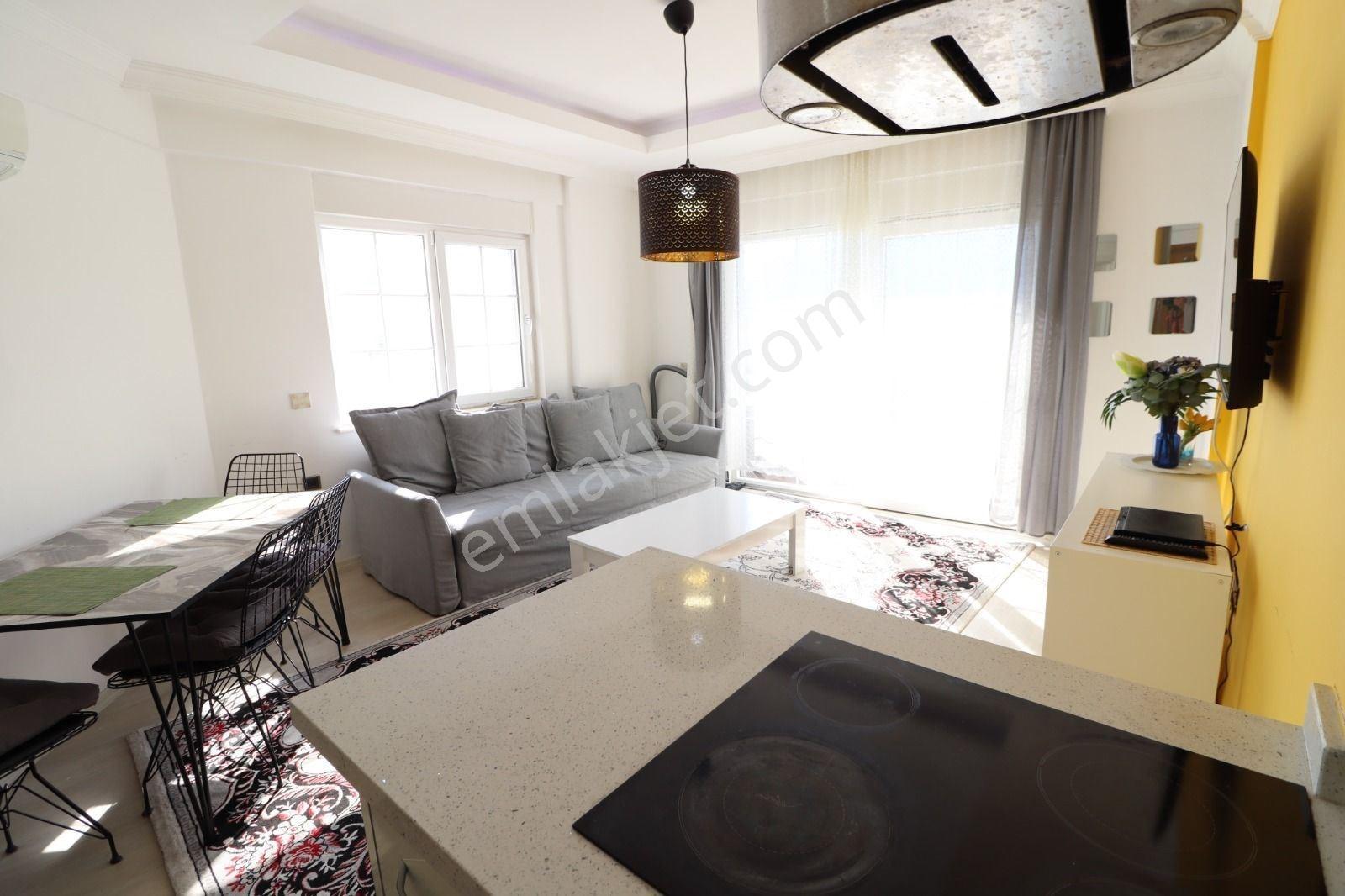 Türk Emlaktan Ottoman Iı Sitesinde Eşyalı Kiralık Daire - Görsel 4