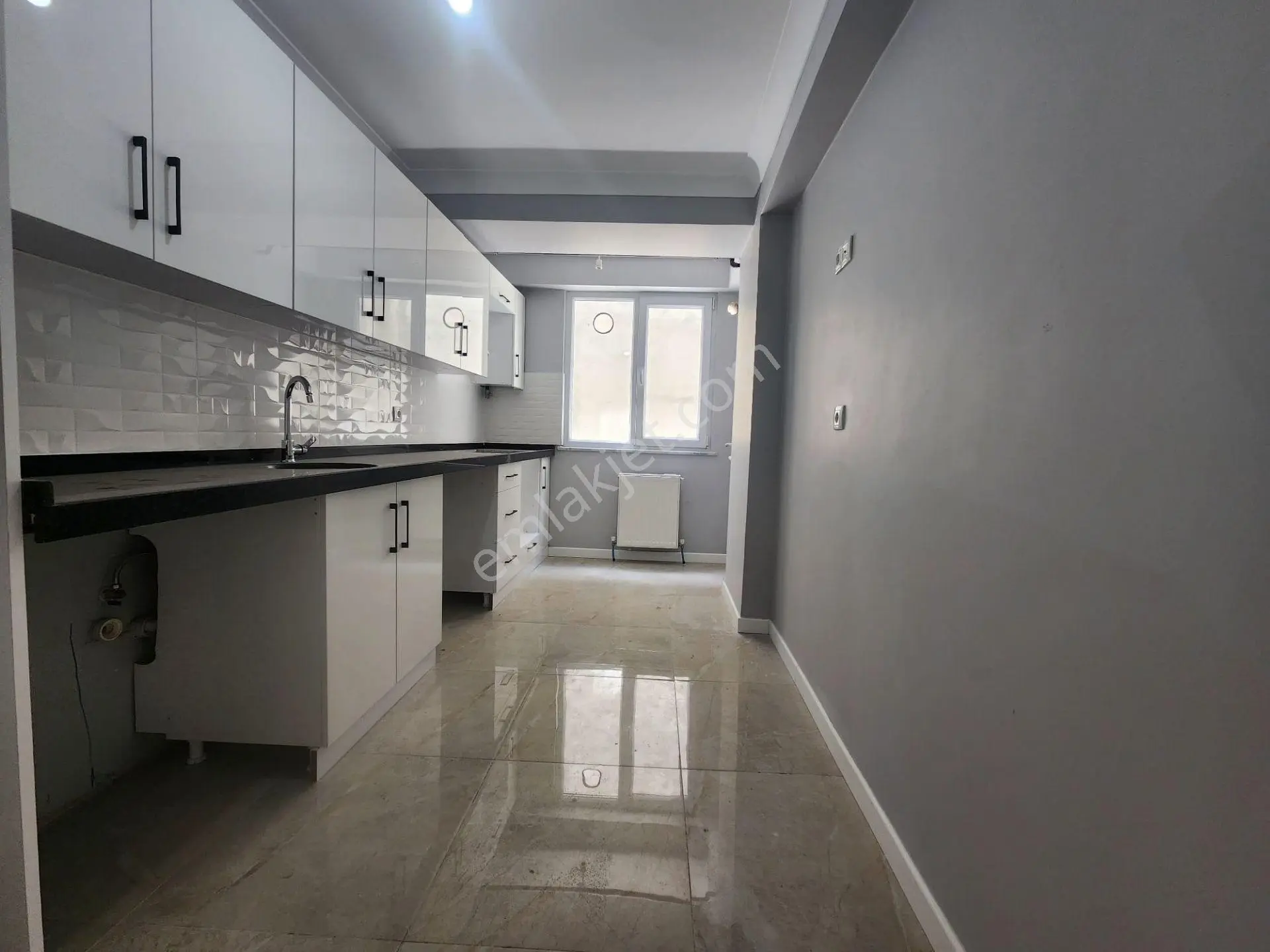 Goldhouse Dan Satılık Kıbrıs Caddesi Yakını 2+1 Daire - Görsel 5