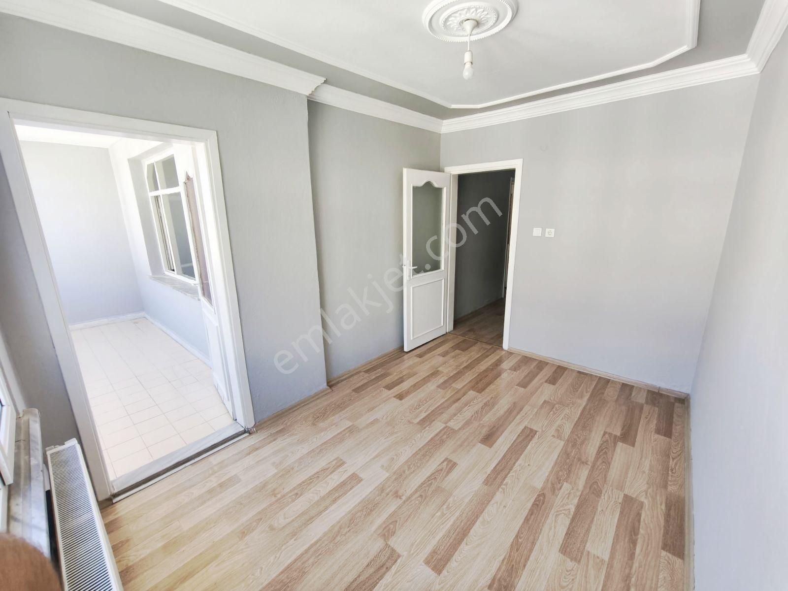 Eser Emlak'tan Malkoçoğlu Mah 2+1 120 M2 Masrafsz Balkonlu 3.kat - Görsel 17