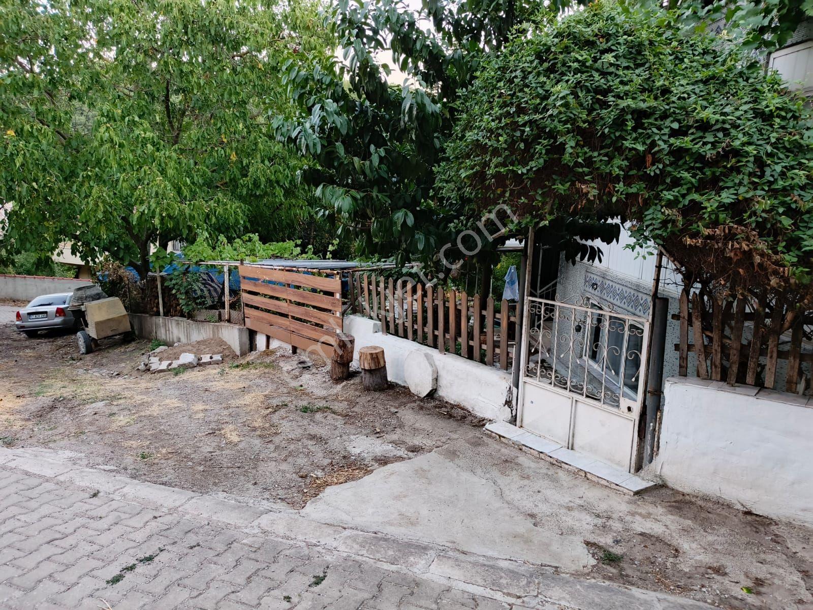 Zeynep Gayrimenkulden Ekşidere Mah.satılık Köy Evi - Görsel 2