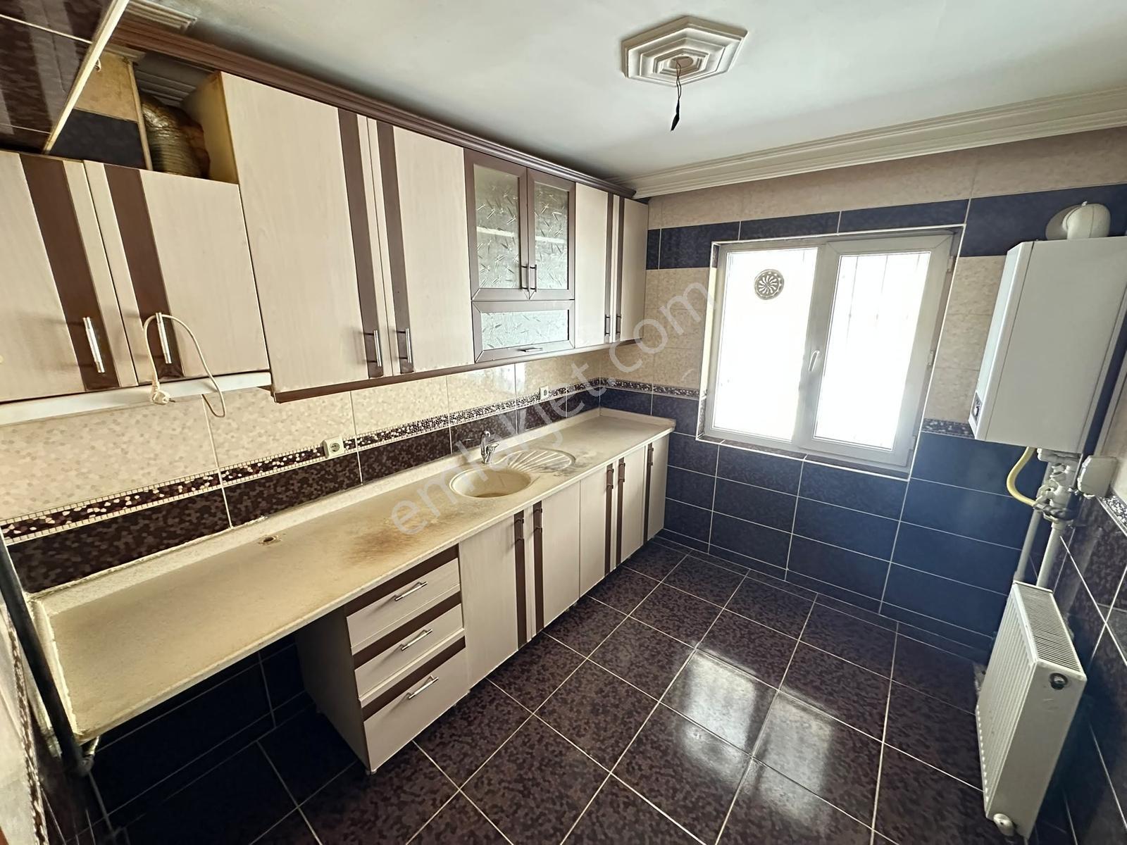 Esertepe Dilek Cami Yanı 3+1 Giriş Katta 2.000.000tl Kredi - Görsel 10