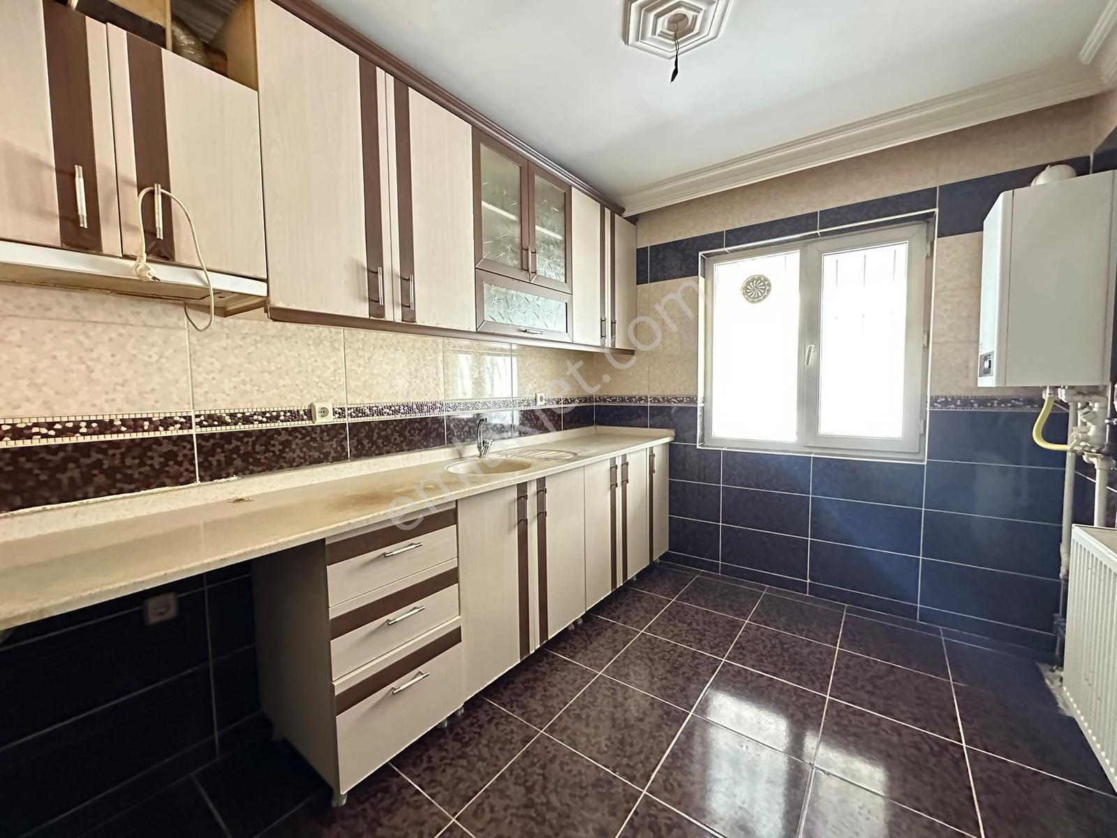 Esertepe Dilek Cami Yanı 3+1 Giriş Katta 2.000.000tl Kredi - Görsel 9