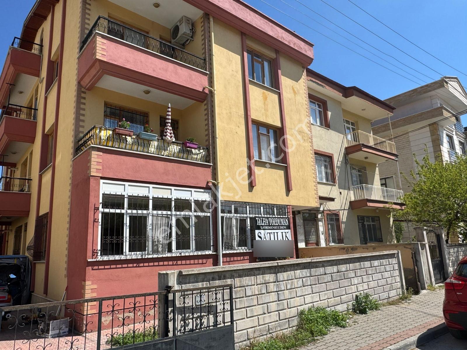 Talha Tozduman Kafeler Cad. Tabela Değeri Yüksek Daire%ofis