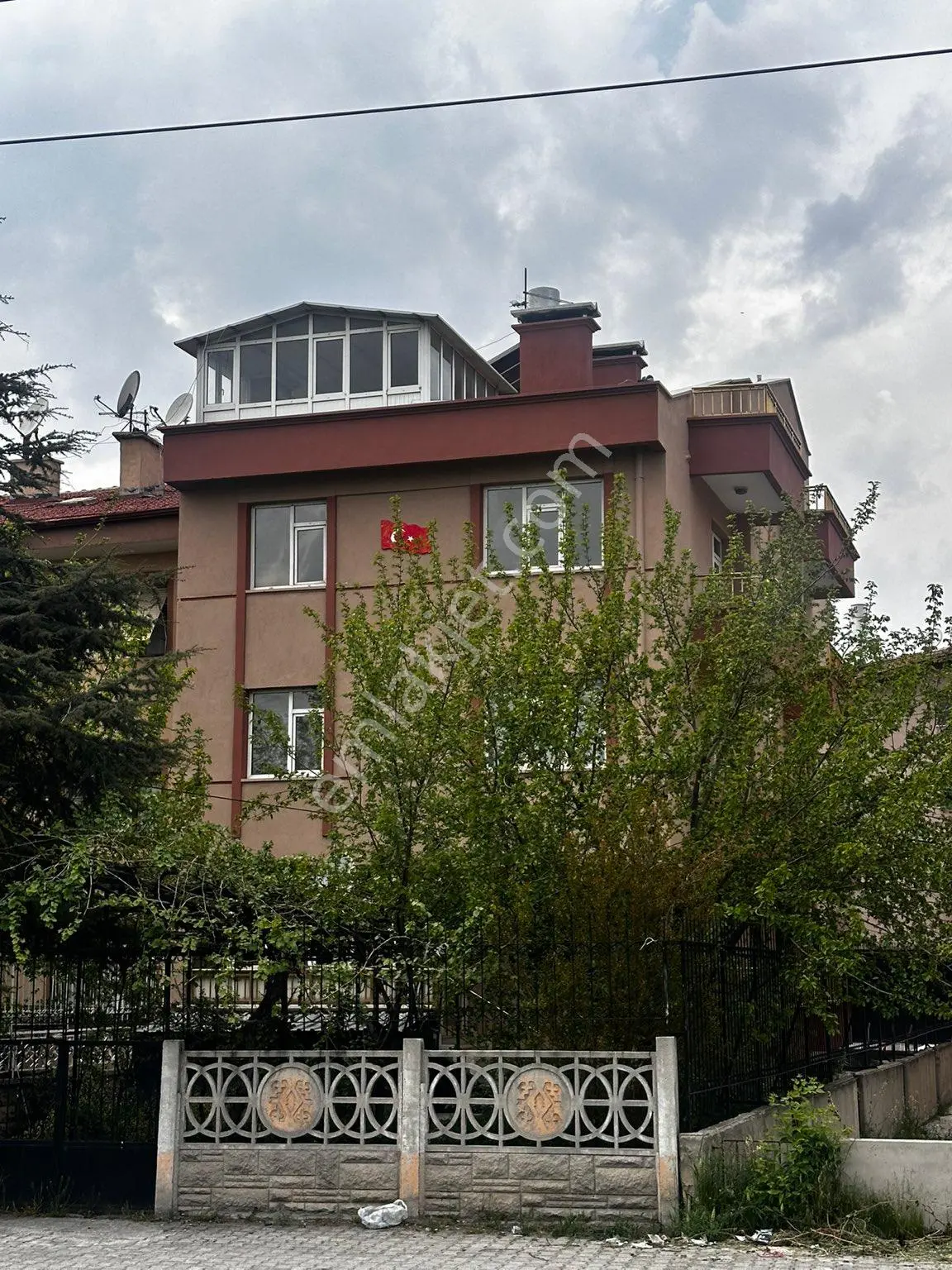 Sahibinden Acil Satılık.3.5 Katlı Komple Bina
