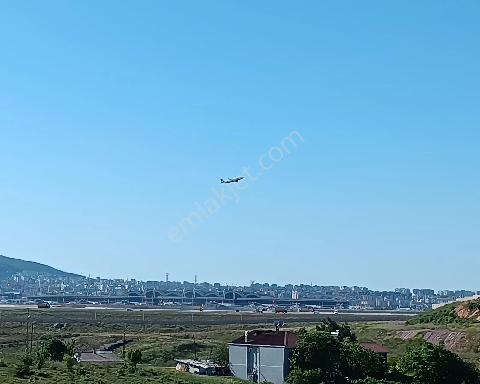 Tuzla Aydınlı Mahallesin De Satılık Arsa Bölümü