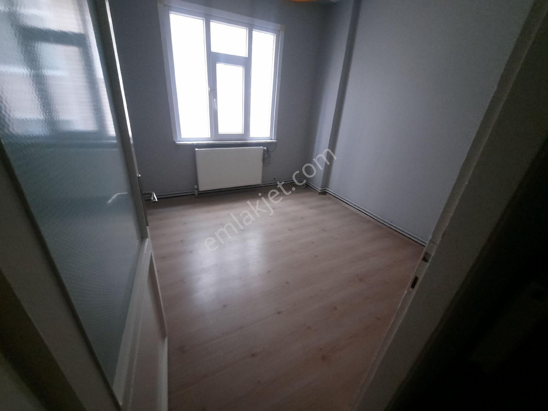 Silivri Alibey .kiralık 2+1 D.gazlı 1.kat Daire - Görsel 3