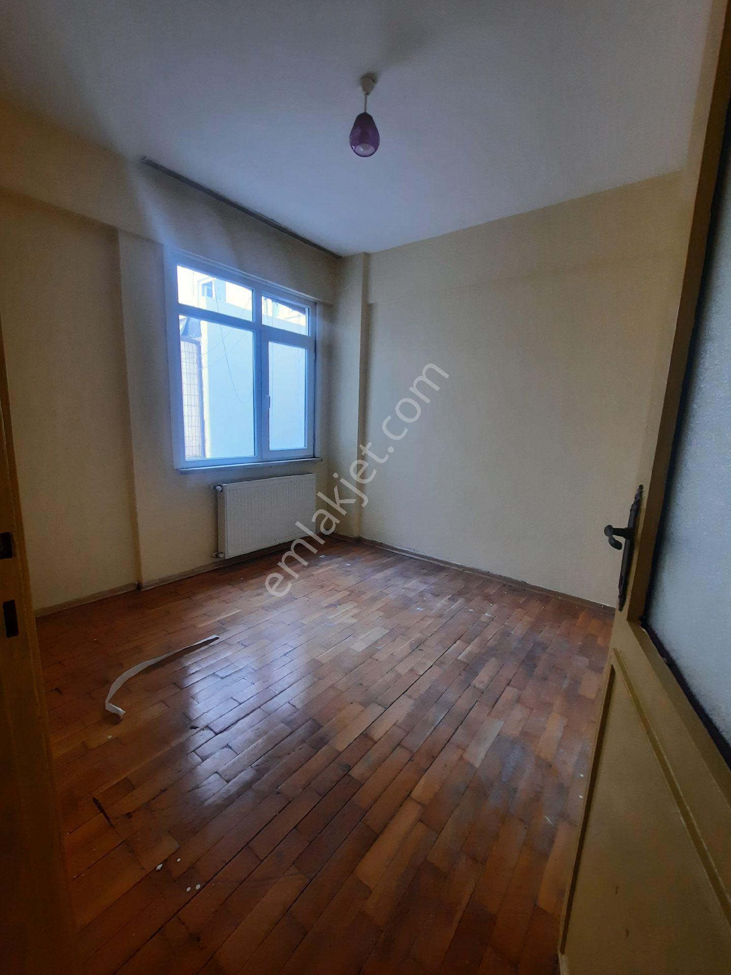 Silivri Alibey .kiralık 2+1 D.gazlı 1.kat Daire - Görsel 14