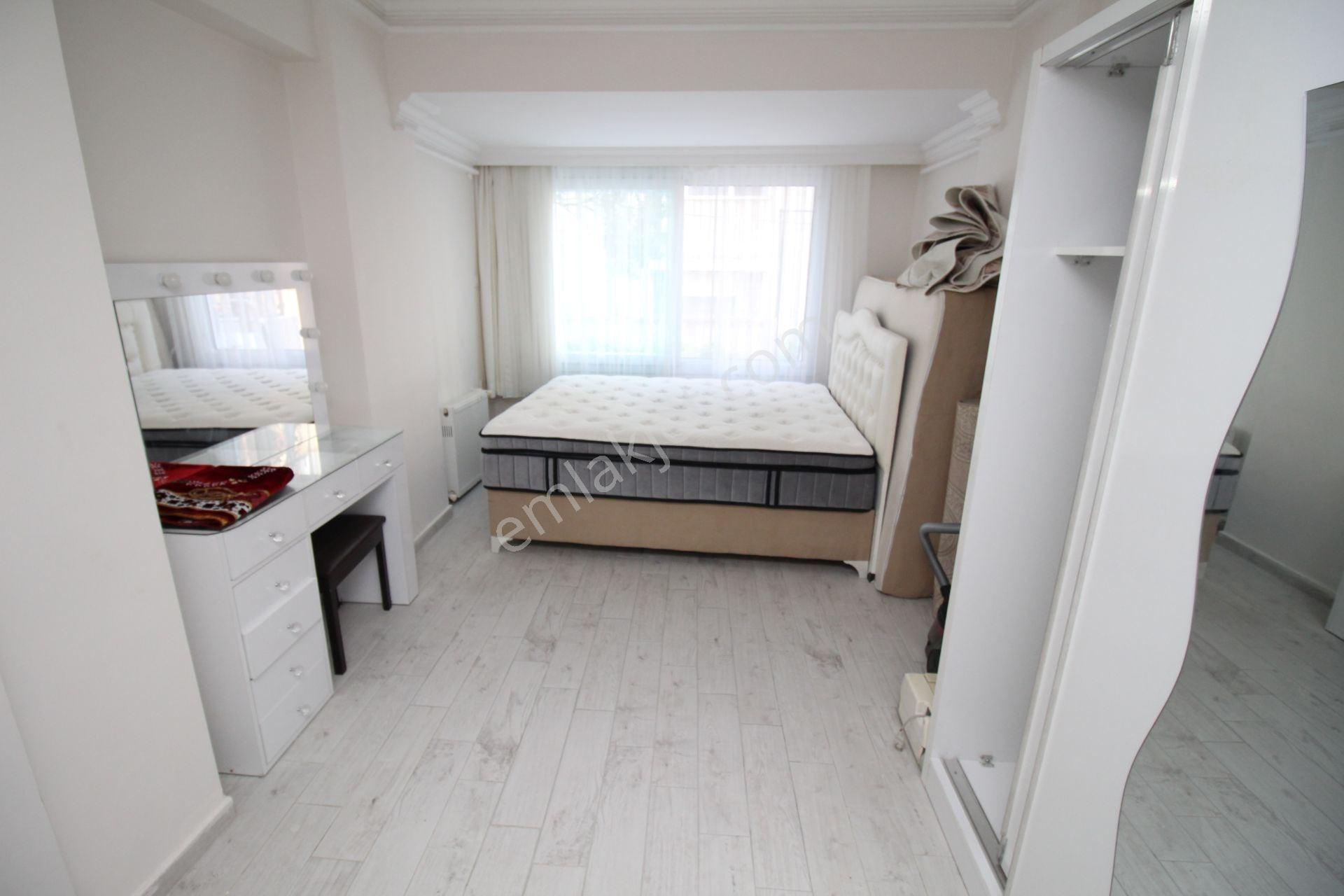 Göztepe Metro Yakını Esenyalıda D.gazlı 3+1 Eşyalı Kiralık Daire - Görsel 19