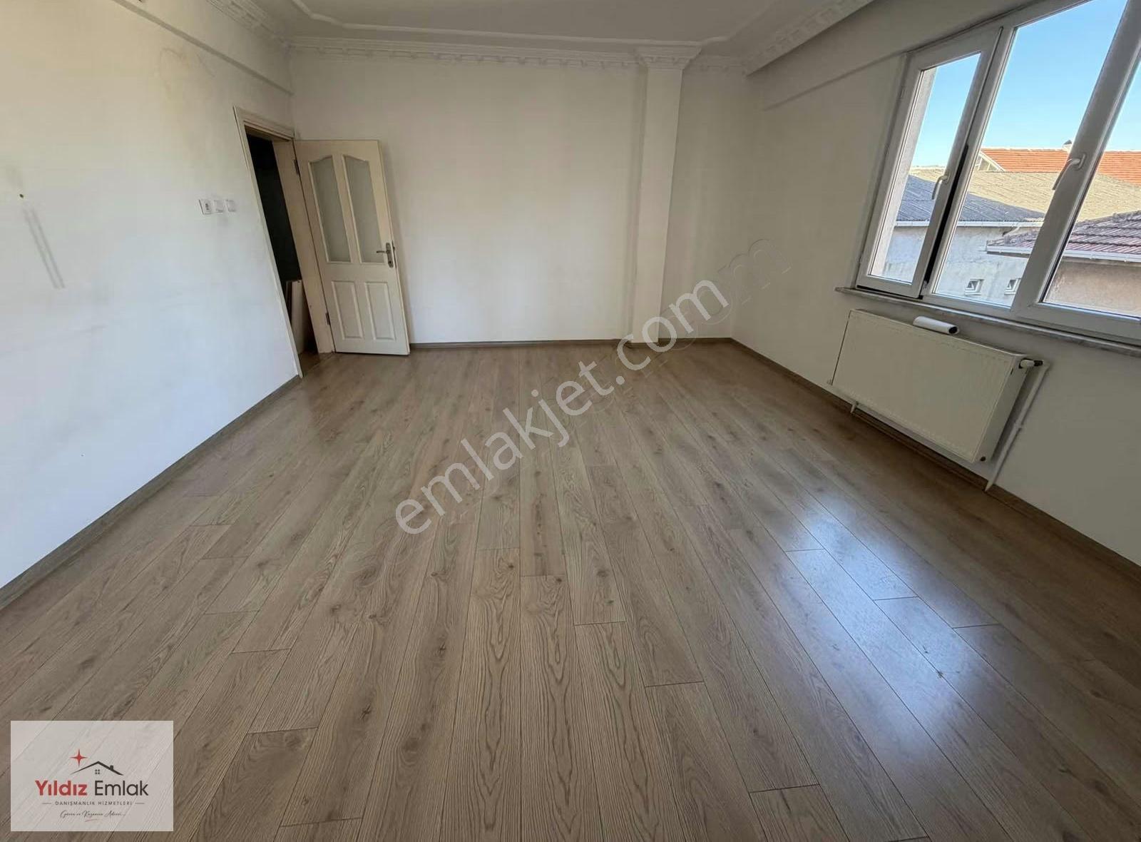 Fatih Caddesi 3+1 Geniş Kiralık Daire - Görsel 13