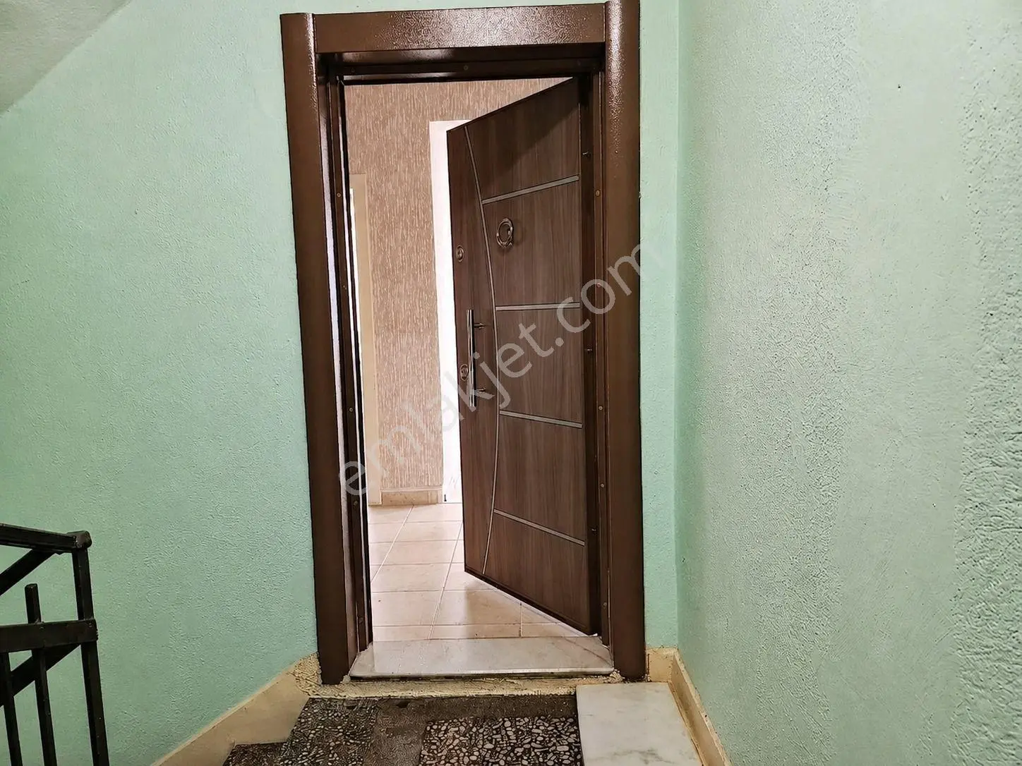 Dumlupınar Mahallesinde Satılık 2+1 Bakımlı Daire - Görsel 2