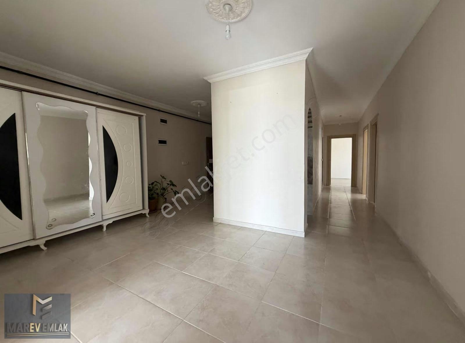 Marev Emlaktan Kiralık 4+1 Geniş Daire - Görsel 4