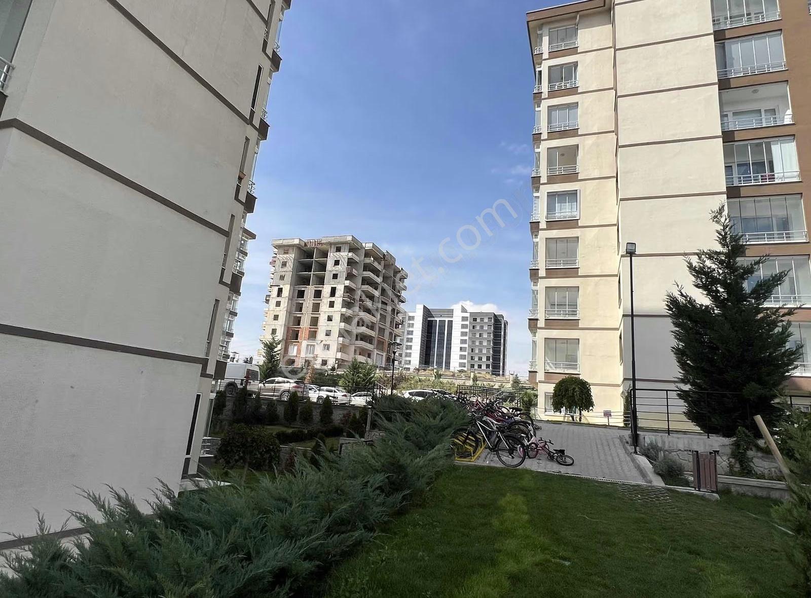 Alcı Asilkent Sitesinde Daire - Görsel 19