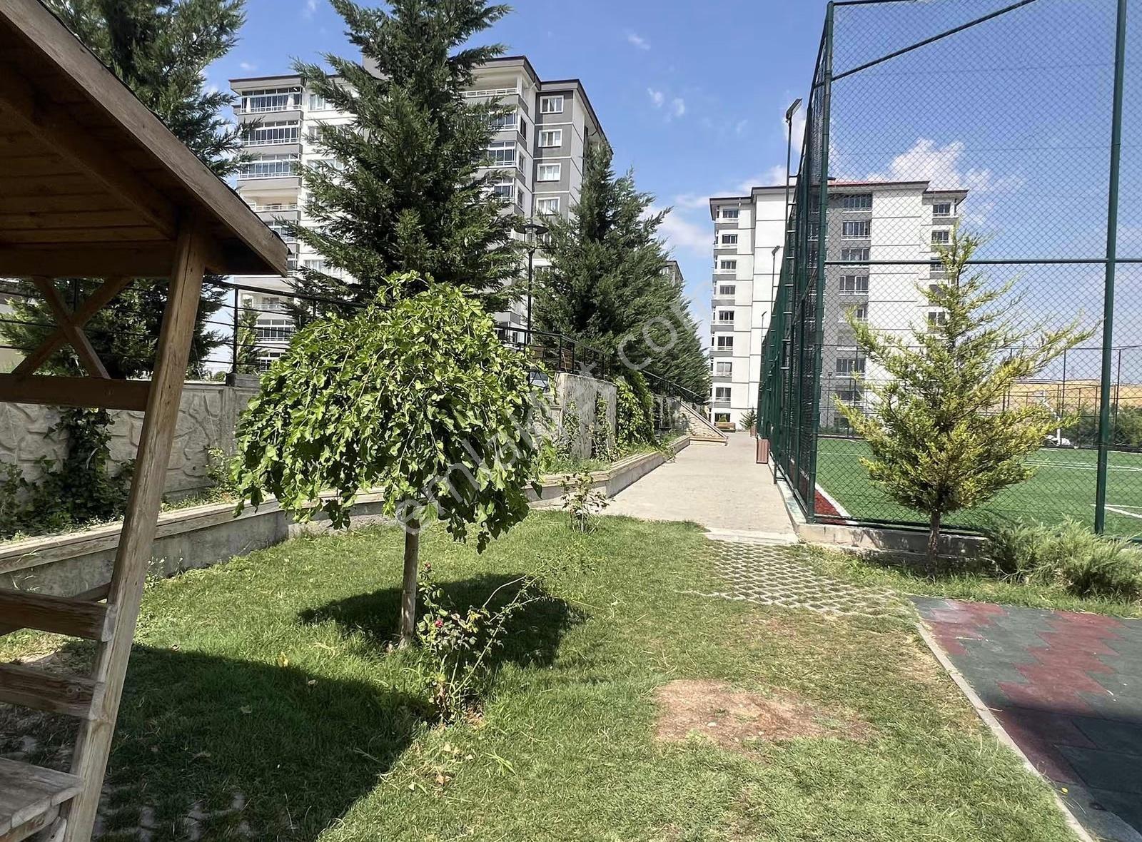 Alcı Asilkent Sitesinde Daire - Görsel 13