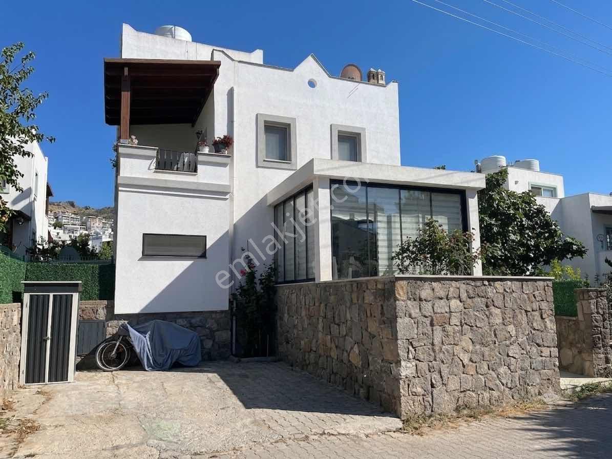 Turgutreis'te Satılık 3+1 Dubleks Daire