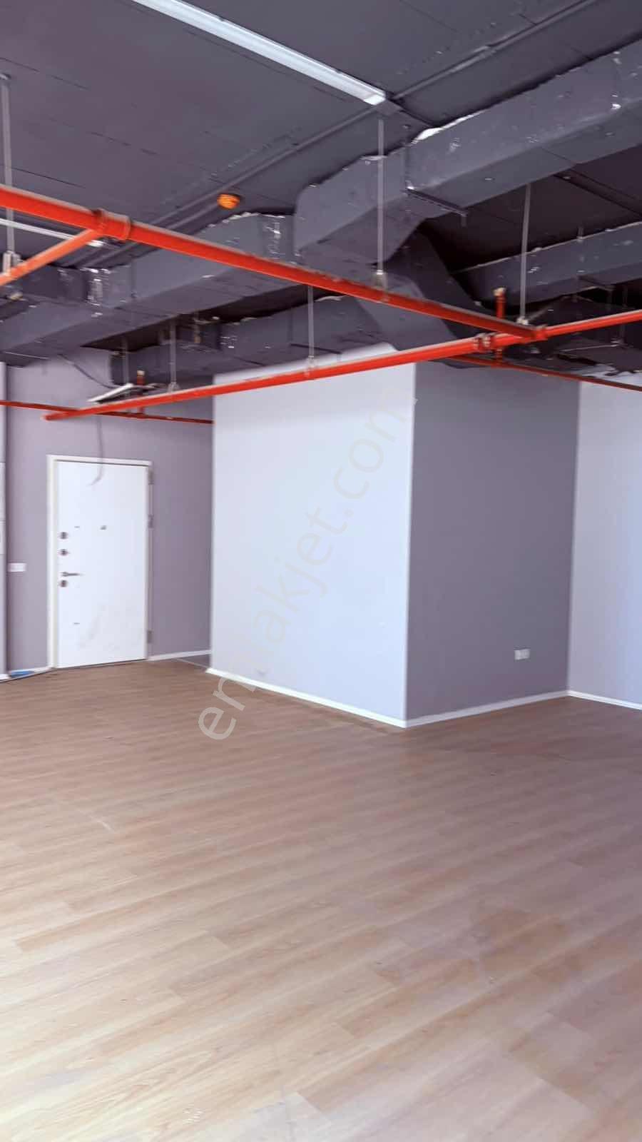 Emlakyap Tan Karat34 Te Kiralık 102m2 Prestijli Plaza Ofisi - Görsel 23