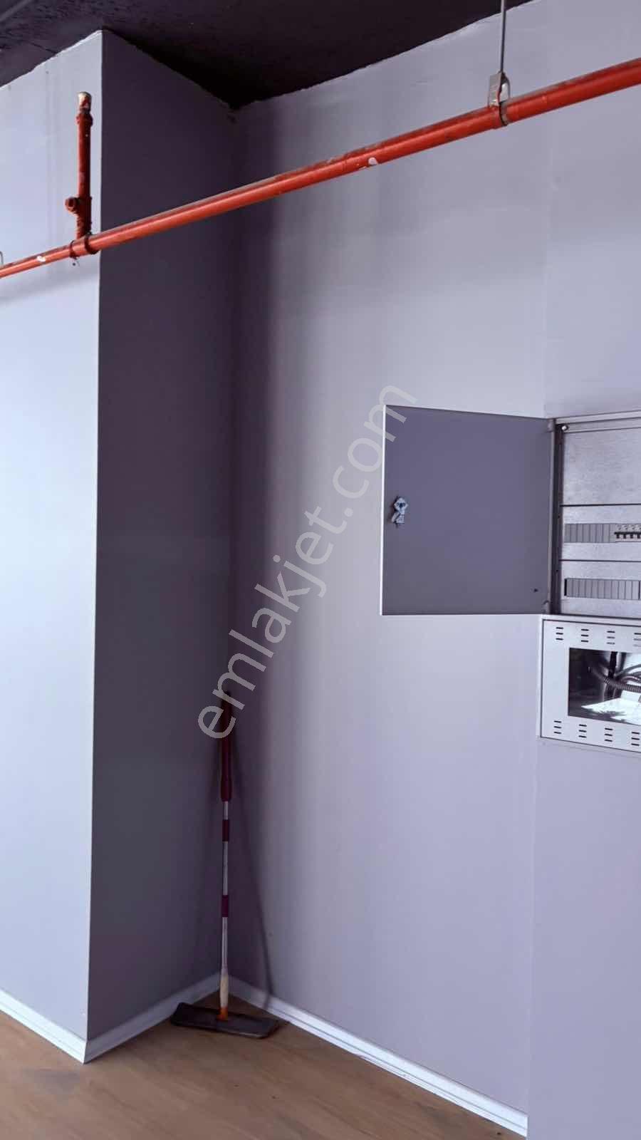 Emlakyap Tan Karat34 Te Kiralık 102m2 Prestijli Plaza Ofisi - Görsel 15
