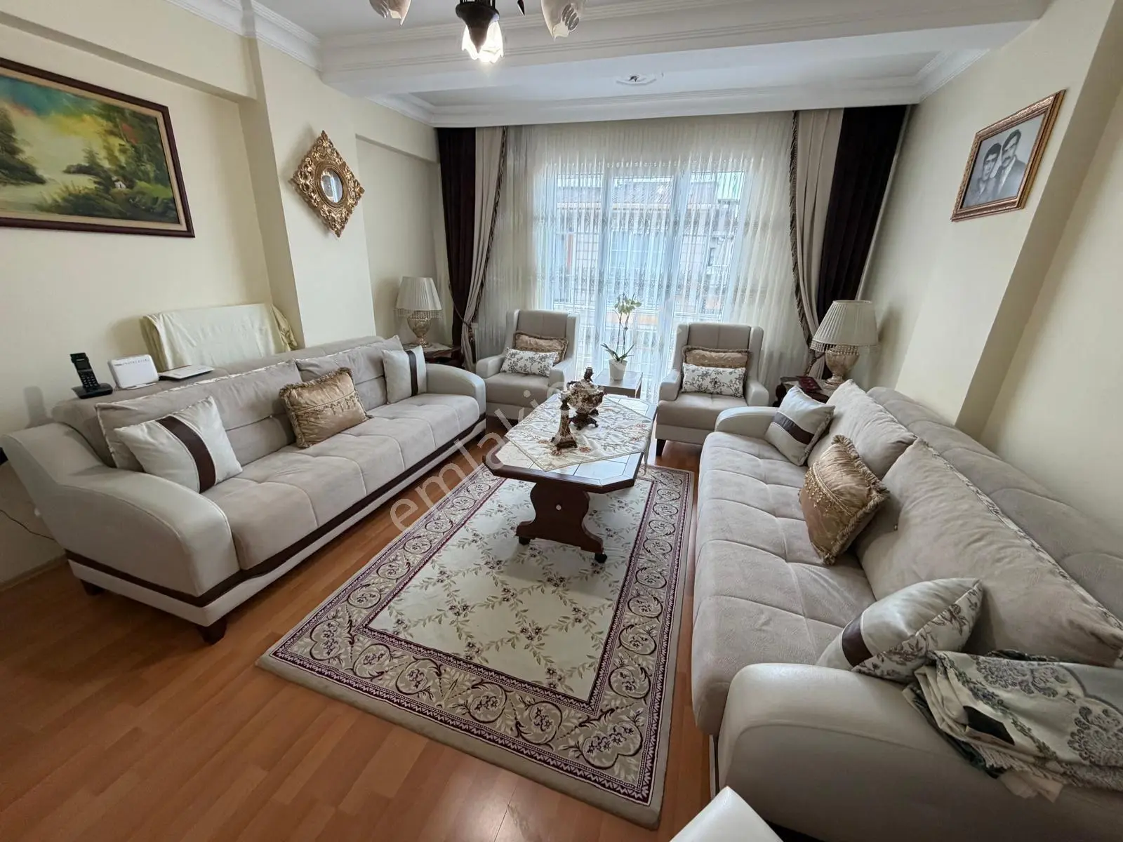 İstanbul House'dan B.evler Cumhuriyet Mah.3+2 Teraslı Dubleks - Görsel 3