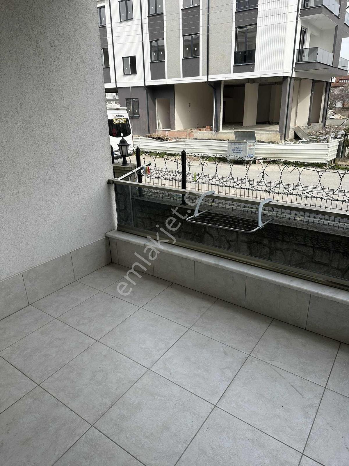 Çınaraltı Sitesinde Giriş Katında 3+1 Kiralık Daire - Görsel 24