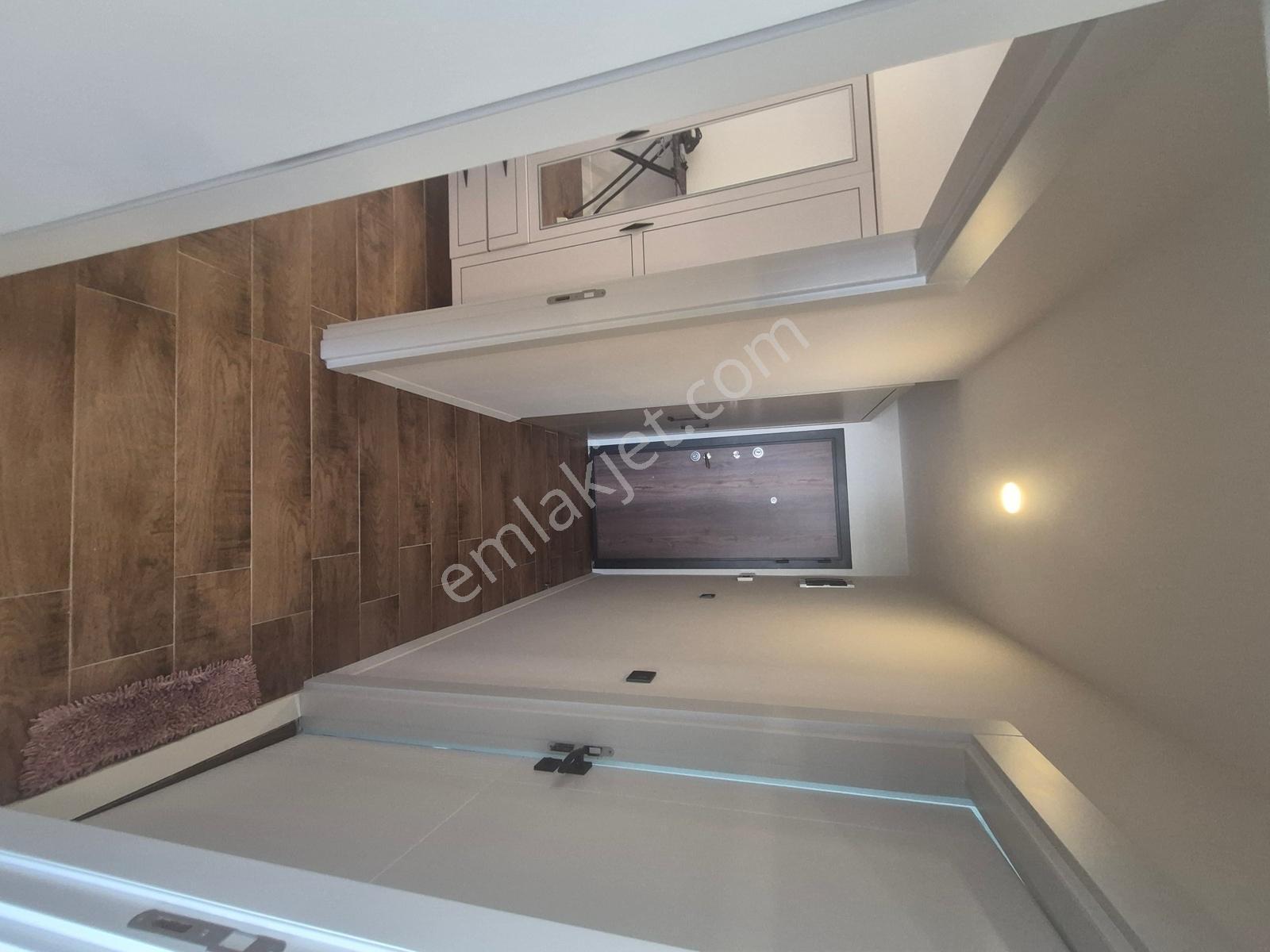Döşemeaaltı Yeniköyde Belediye Yakını Full Eşyalı Kiralık Daire - Görsel 24