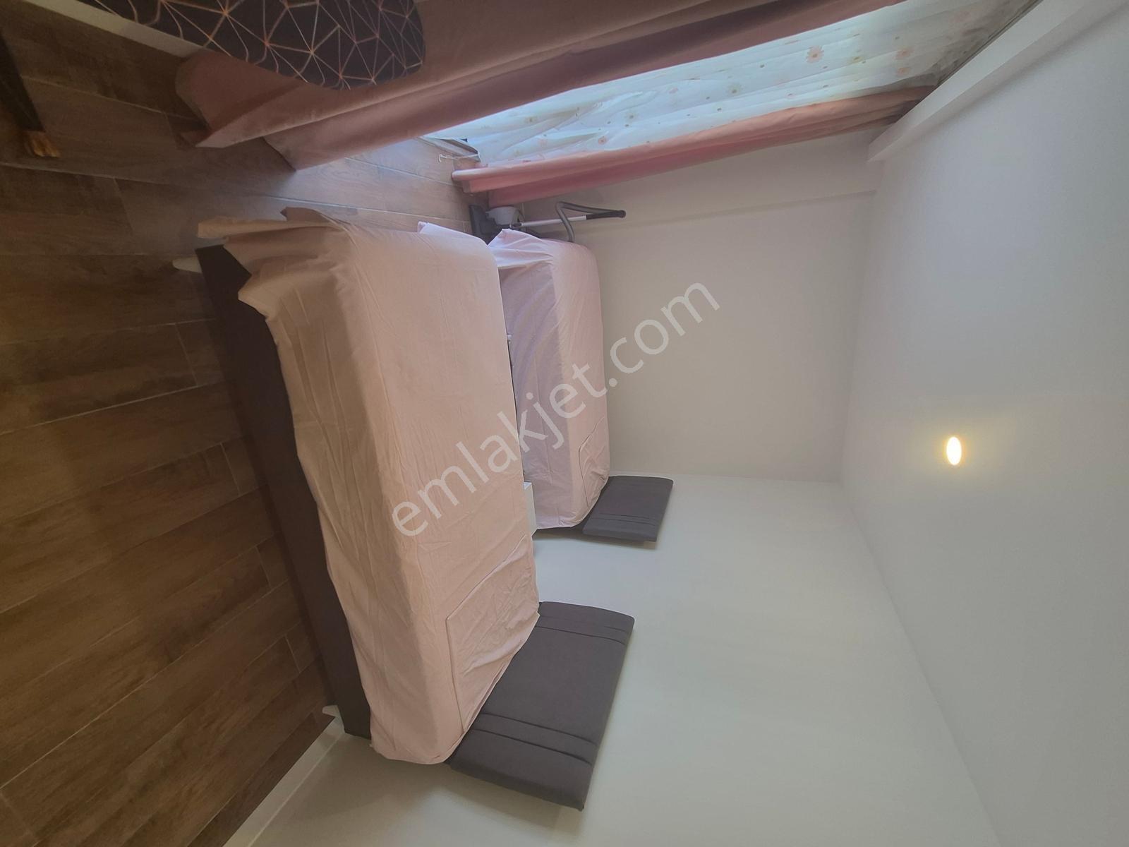 Döşemeaaltı Yeniköyde Belediye Yakını Full Eşyalı Kiralık Daire - Görsel 3