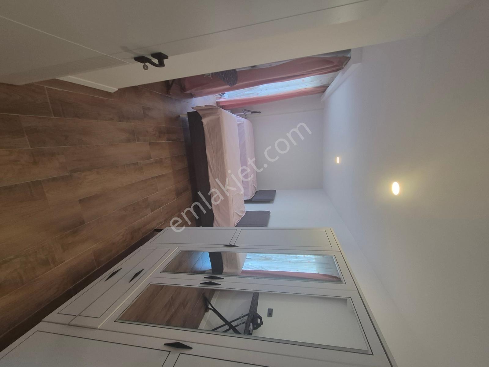 Döşemeaaltı Yeniköyde Belediye Yakını Full Eşyalı Kiralık Daire - Görsel 18