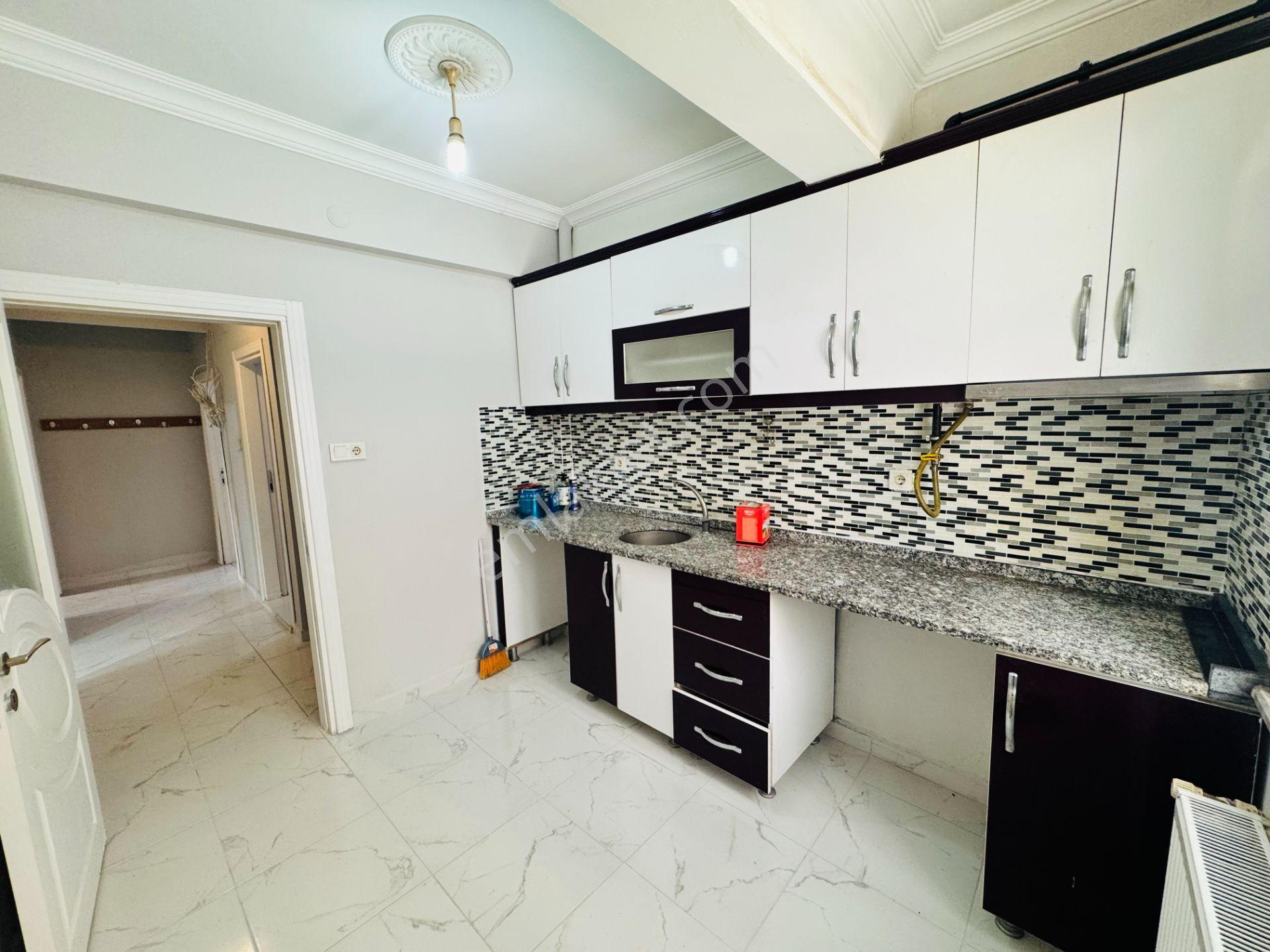 Güven'den Hastane Yanında K.cam Balkonlu Kombili Kiralık 2+1 Daire - Görsel 19