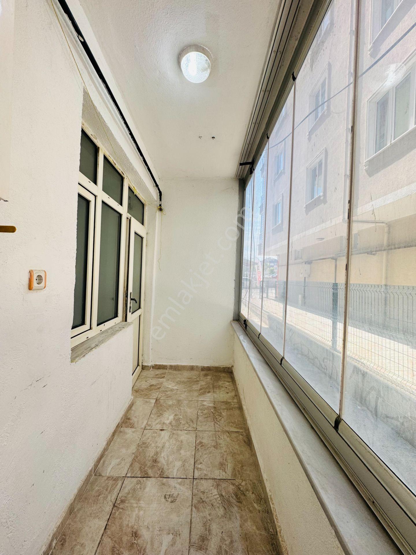 Güven'den Hastane Yanında K.cam Balkonlu Kombili Kiralık 2+1 Daire - Görsel 6