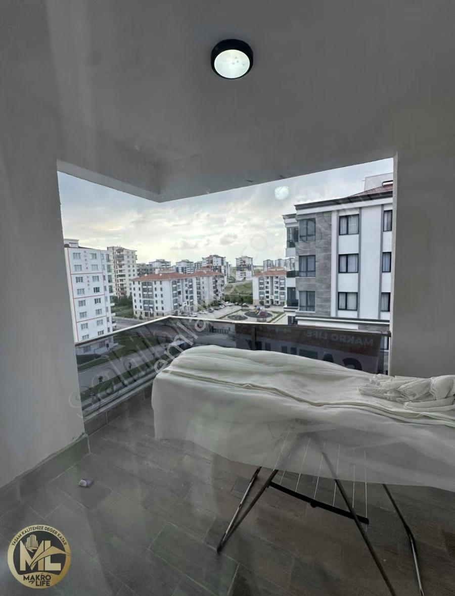 Üçkuyuda 3.5+1 Ultra Lüx Sıfır Ayarında Acil Satılık Daire - Görsel 17