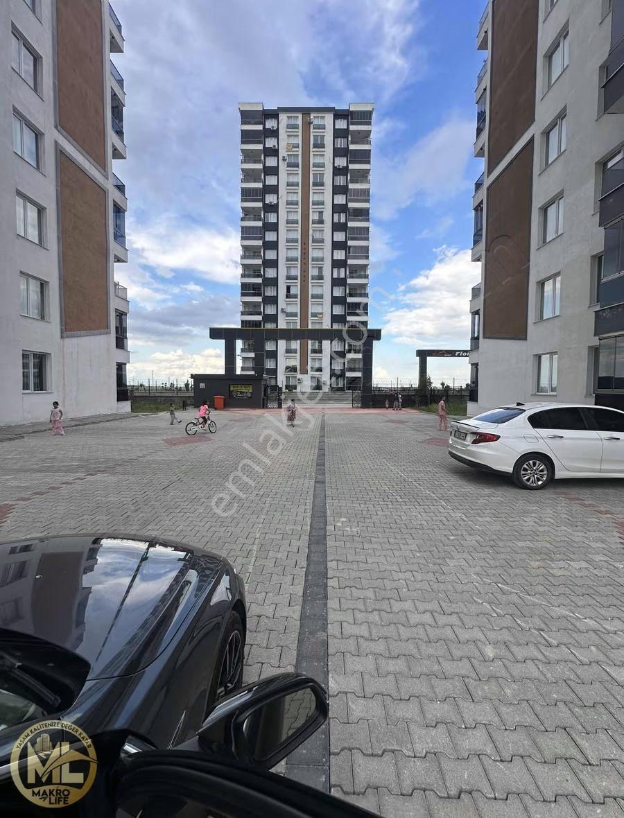 Üçkuyuda 3.5+1 Ultra Lüx Sıfır Ayarında Acil Satılık Daire - Görsel 23