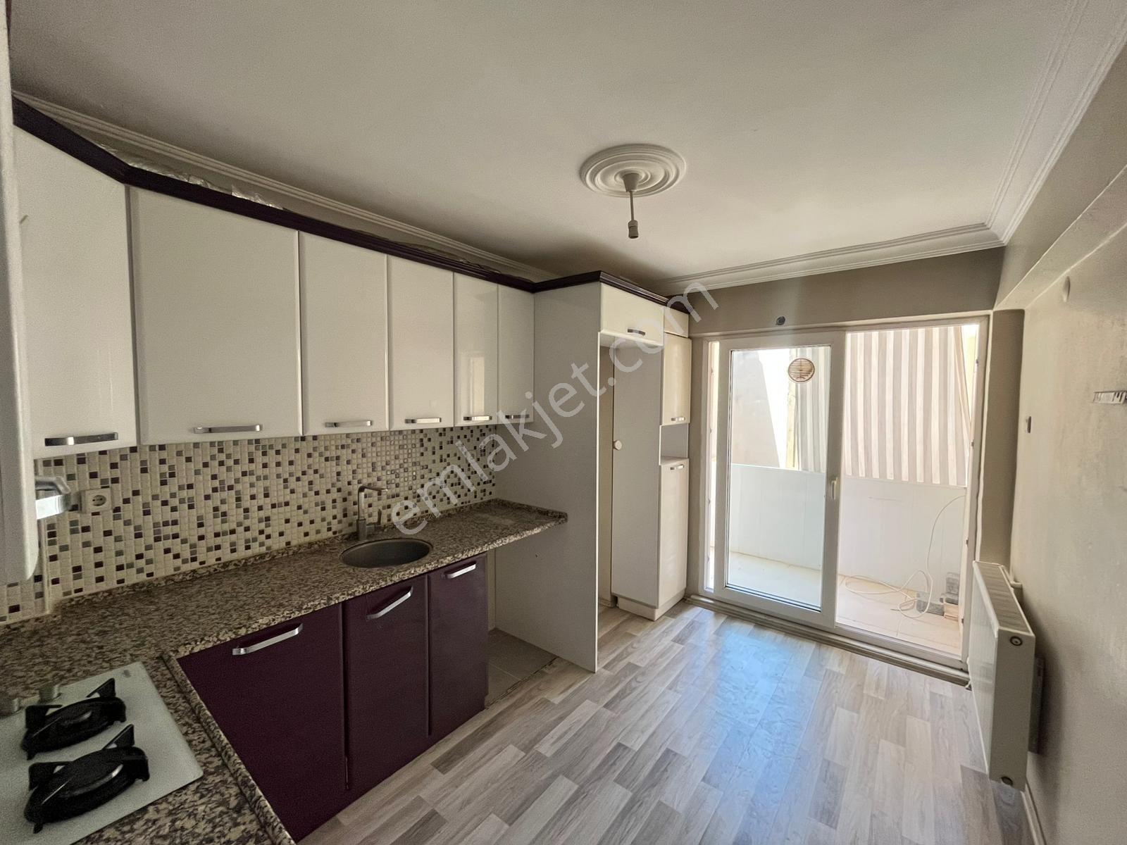 Turan Mahallesi Merkezi Konumda 3+1 Doğalgazlı Kiralık Daire ! ! ! - Görsel 12