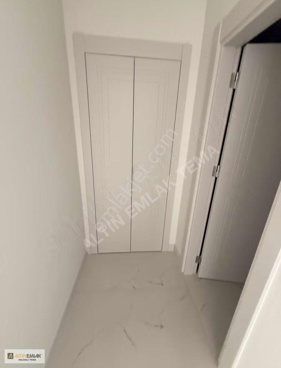 Sefaköy Sinpaş Boulevard'da 1+1 Lüks Kiralık Daire (45m² Net) - Görsel 31