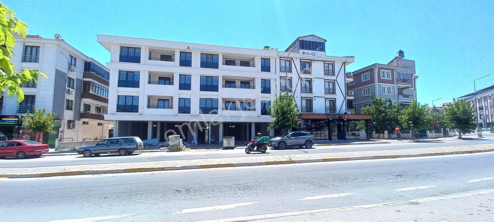 Mir'den Toygar Mah. Cadde Üzeri Satılık Lüks 2+1 Daire