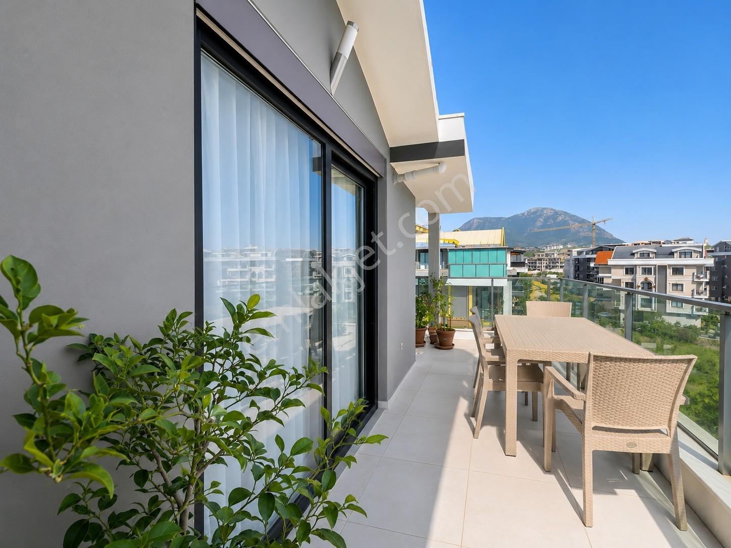Alanya Oba 5+1 Dubleks 190m2 Lüx Eşyalı Denize 900m Aktivite - Görsel 8