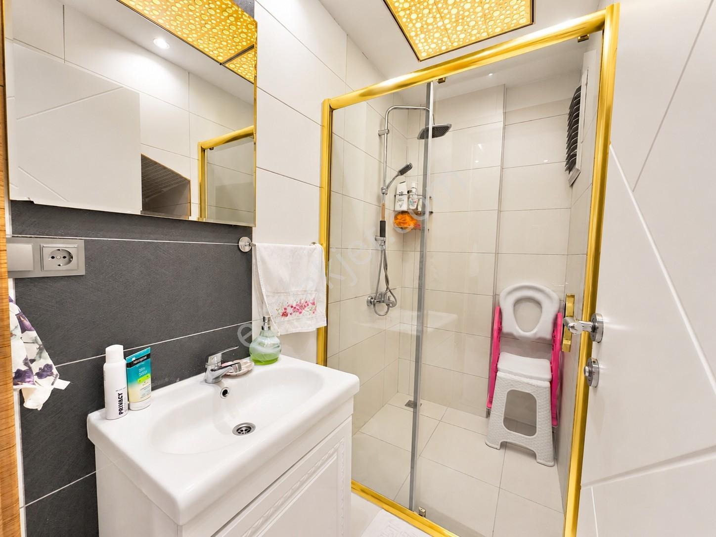 Alanya Oba 5+1 Dubleks 190m2 Lüx Eşyalı Denize 900m Aktivite - Görsel 10