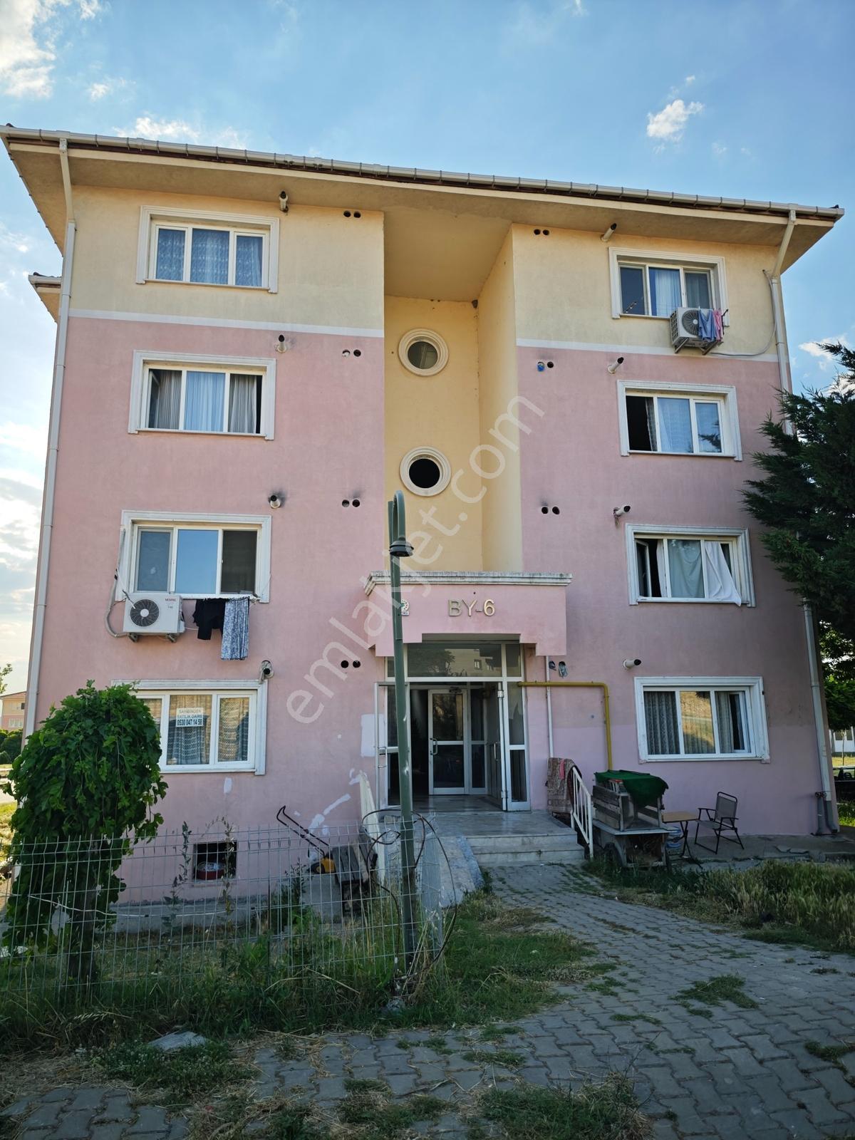 Turan Emlak Gayrimenkul'den Eski Tokide Eşyalı 1+1 Satılık Daire - Görsel 5